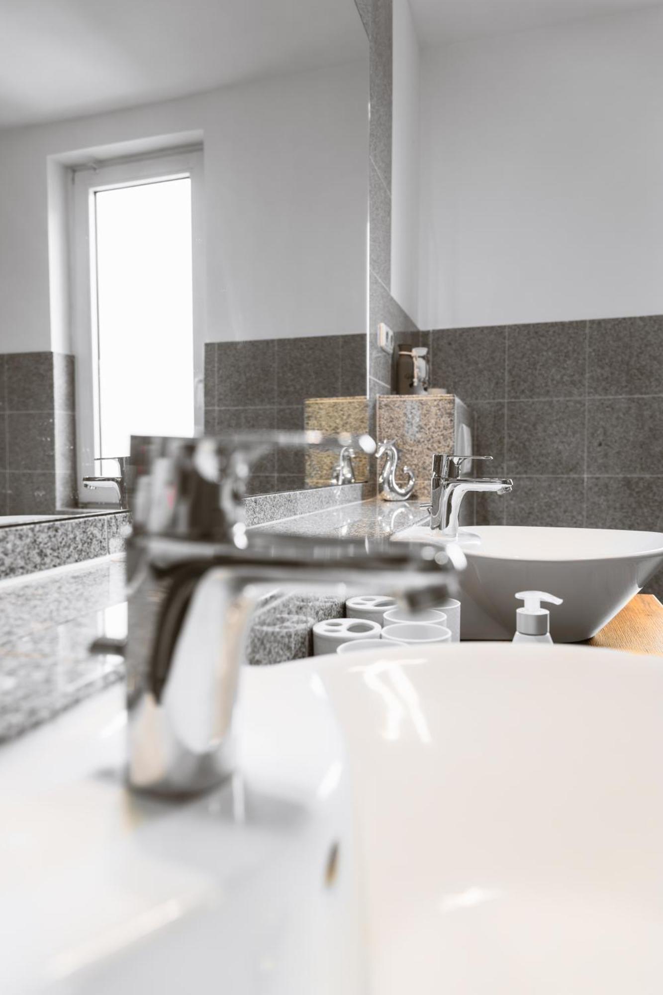 Exklusives Apartment Im Historischen Wohnhaus Mit Kamin, Bad & Viel Platz Μπρέμερχαφεν Εξωτερικό φωτογραφία