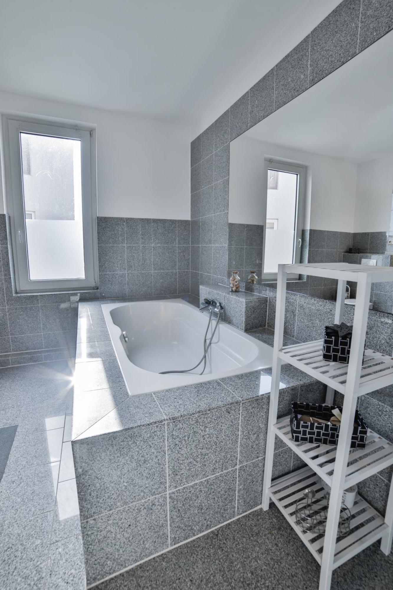 Exklusives Apartment Im Historischen Wohnhaus Mit Kamin, Bad & Viel Platz Μπρέμερχαφεν Εξωτερικό φωτογραφία